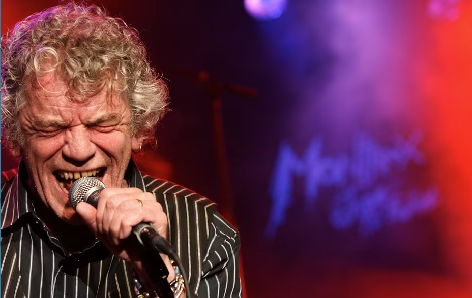 Dan McCafferty, vocalista fundador da banda Nazareth, morre aos 76 anos
