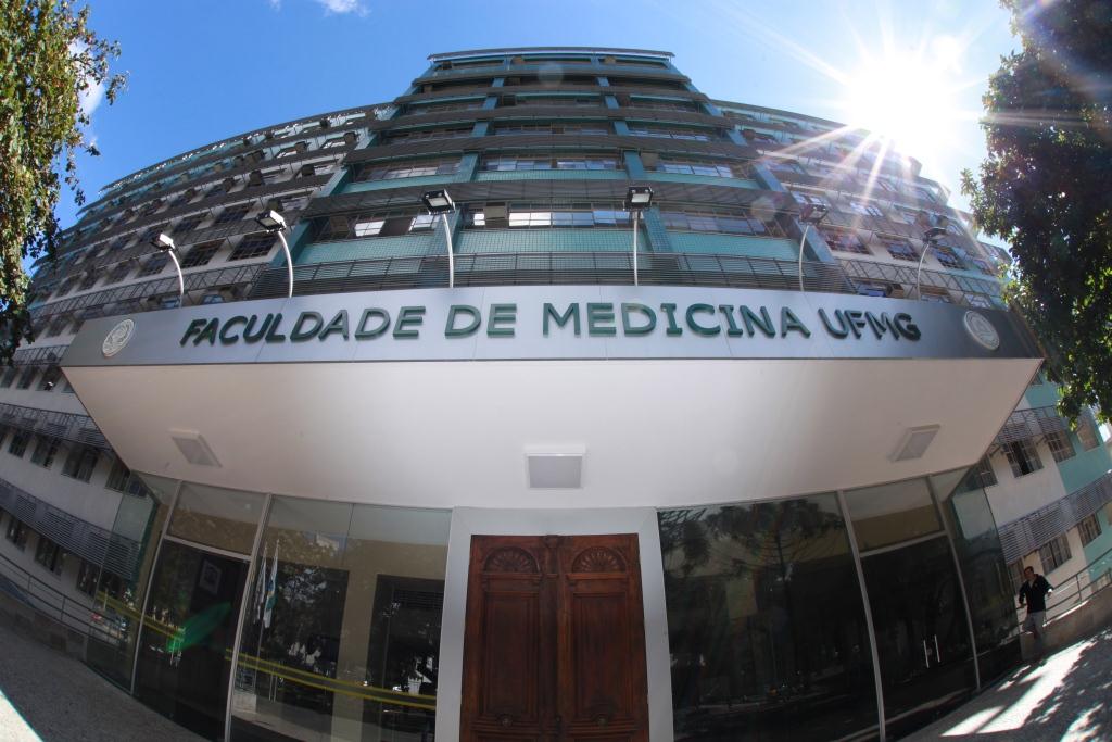 UFMG e Ministério da Saúde vão levar capacitação em saúde digital a profissionais do SUS