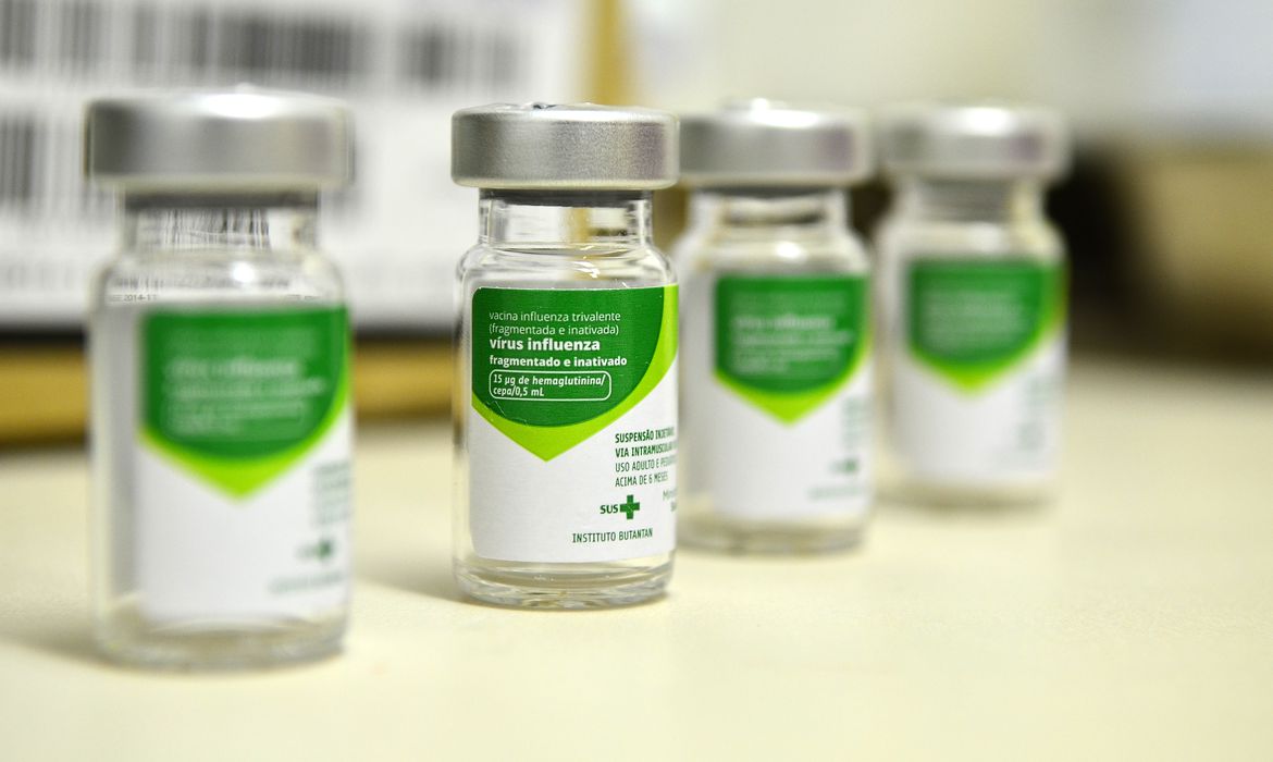 PBH amplia parceria com rede de farmácias para vacinação contra a gripe
