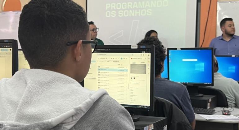 PBH abre pré-inscrição para 2° semestre do curso Programando Sonhos