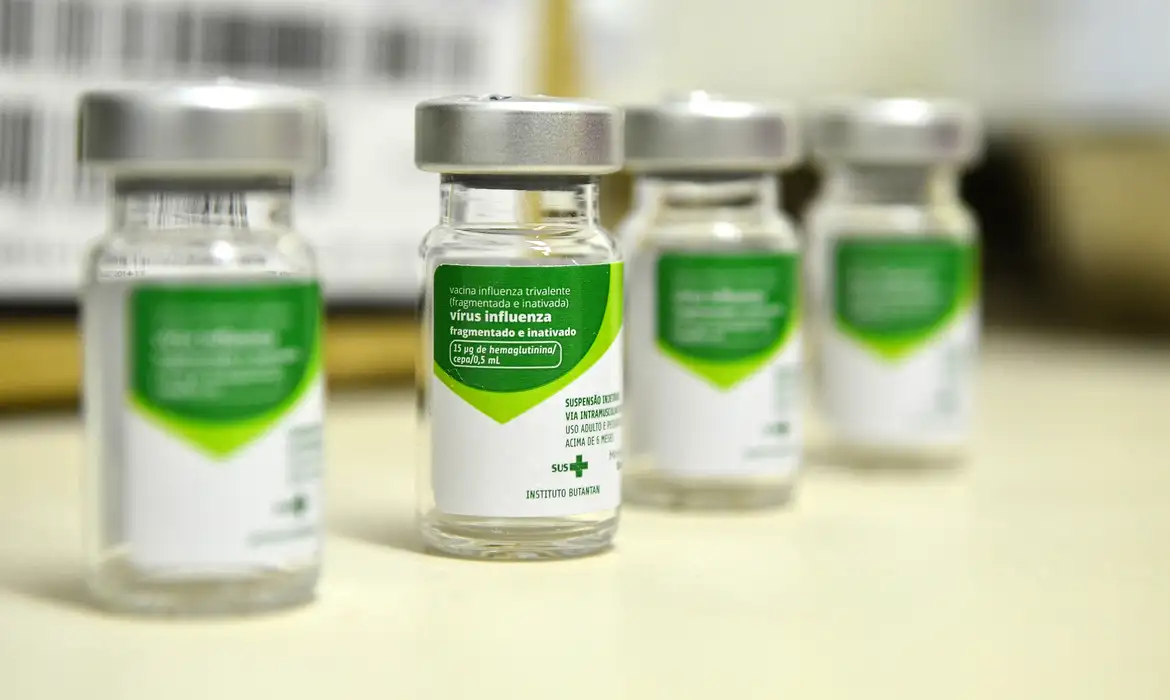 Campanha de vacinação contra gripe começa nesta quarta-feira (20) em BH; saiba quem pode se vacinar