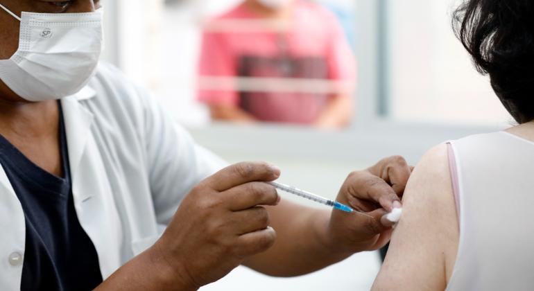 Vacinação contra gripe é ampliada para novos públicos em BH nesta segunda (1°)
