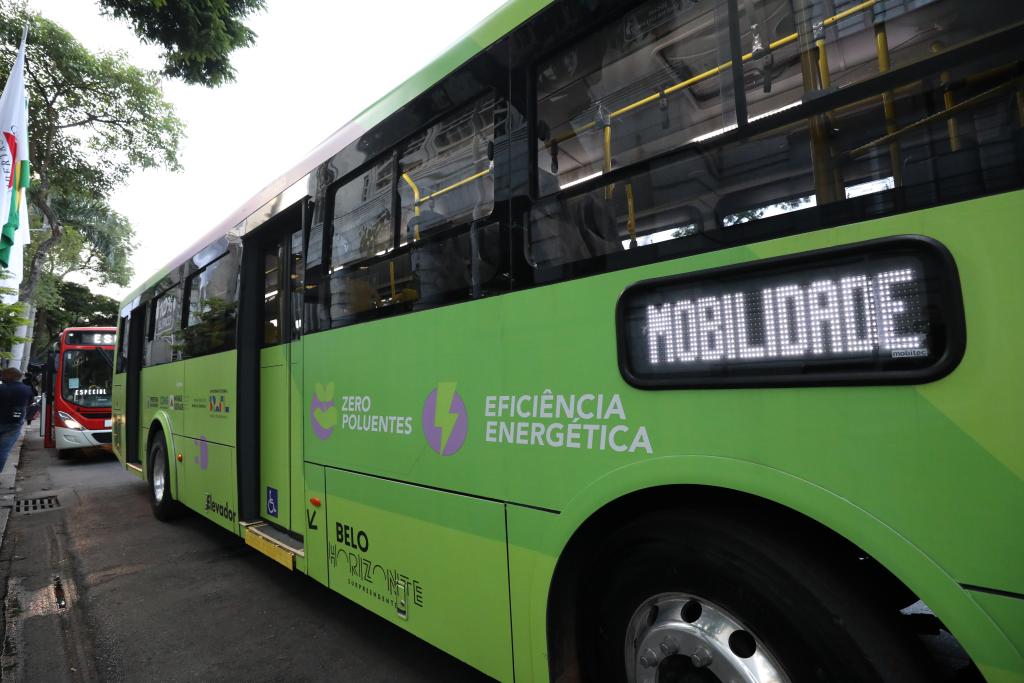 PBH testa circulação de ônibus elétricos na capital