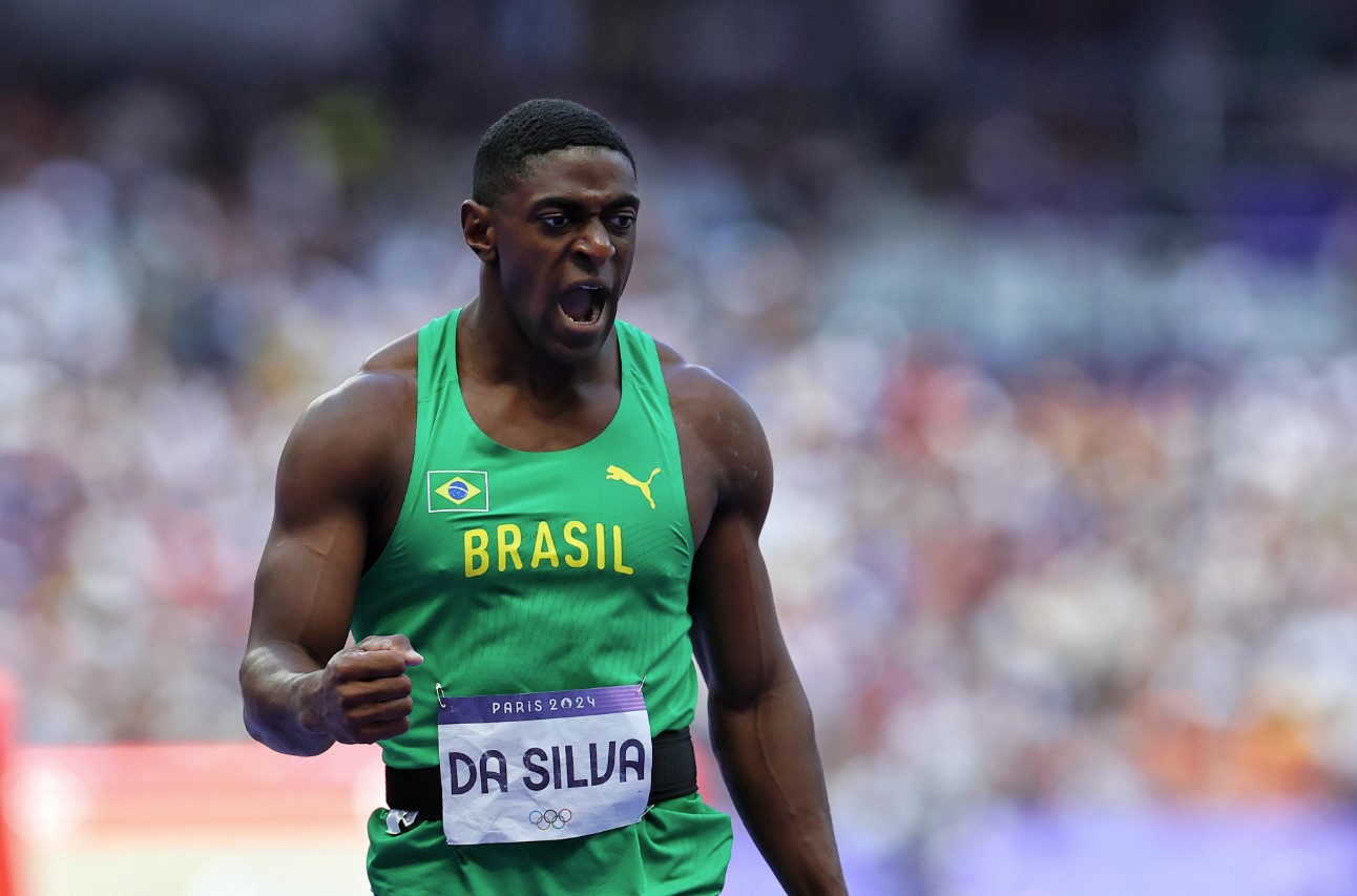 Luiz Maurício da Silva avança à final do lançamento de dardo em Paris