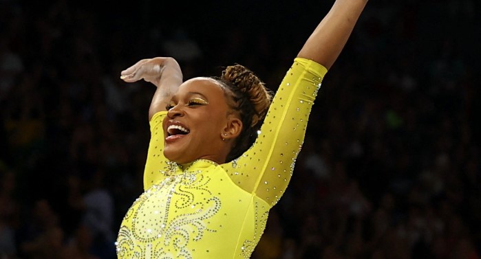 Rebeca Andrade é prata no individual geral na ginástica em Paris