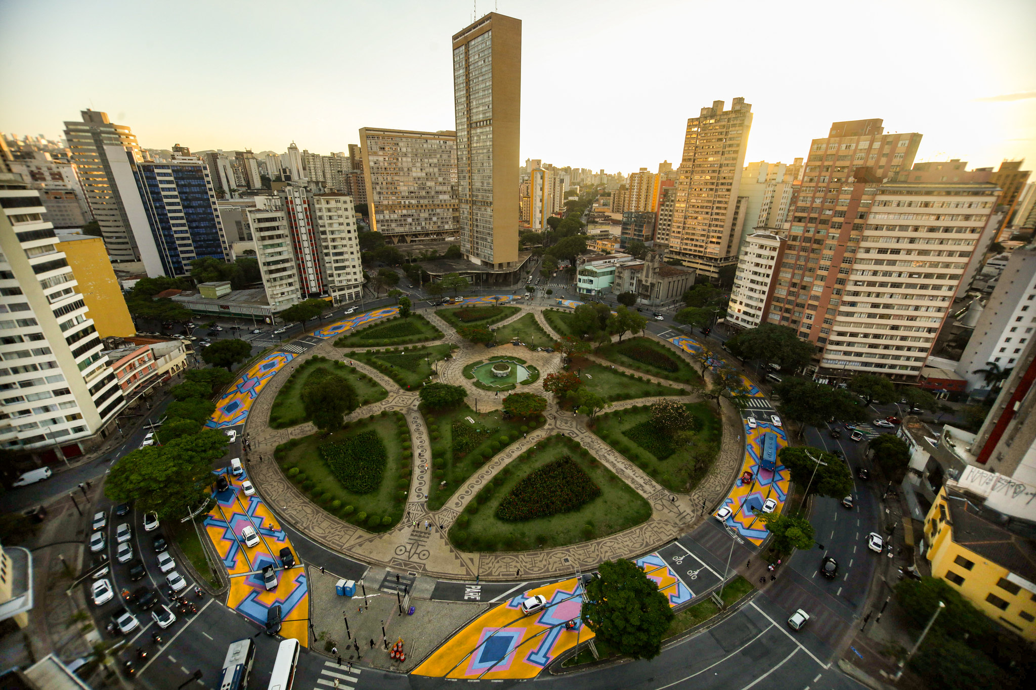 Cura: com line-up 100% feminino, começa hoje o Circuito Urbano de Arte em BH