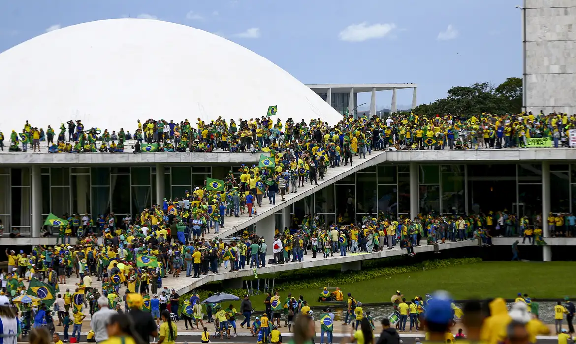 Supremo já condenou 265 investigados pelo 8 de janeiro