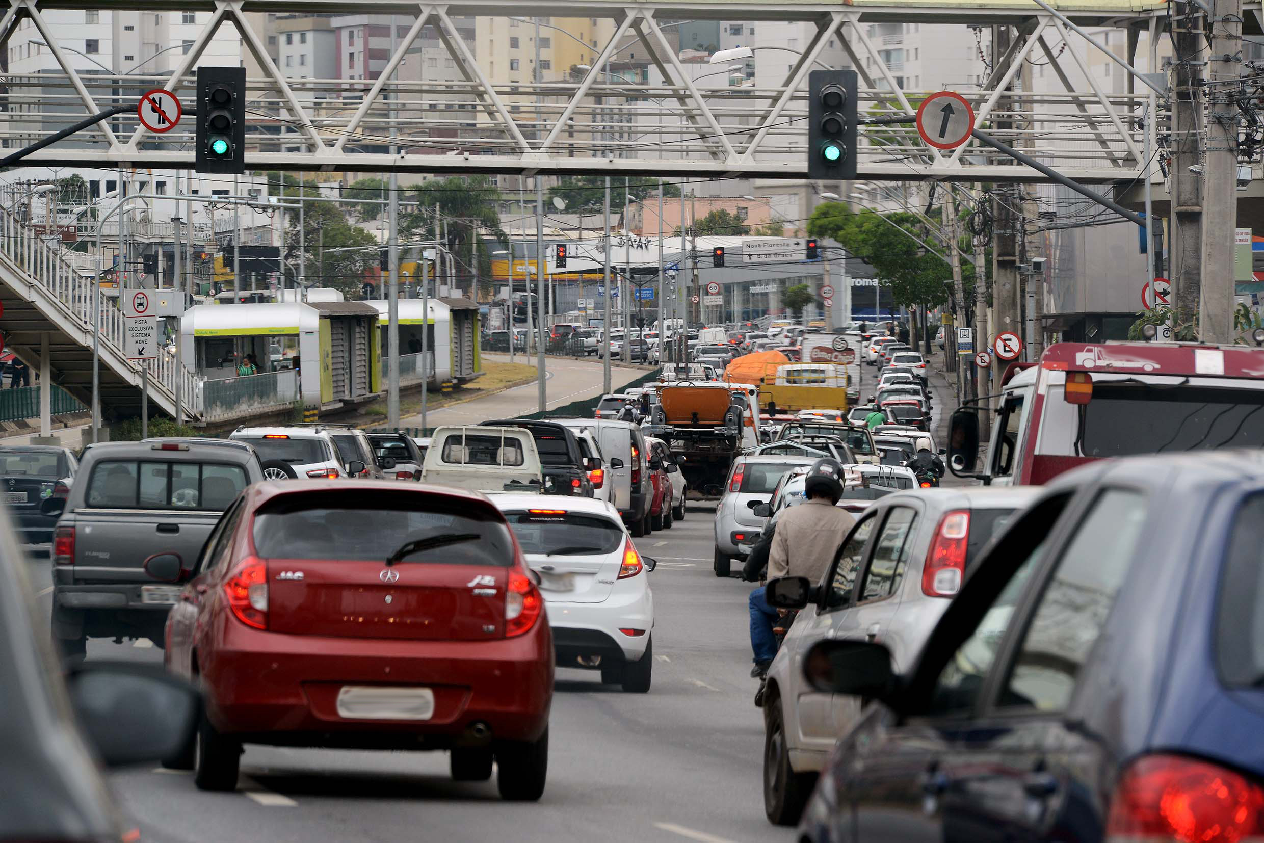 IPVA em MG: Assembleia aprova em 1° turno adiamento da cobrança para fevereiro