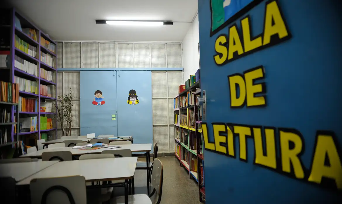 Alunos mais pobres têm menor aprendizado em leitura no Brasil