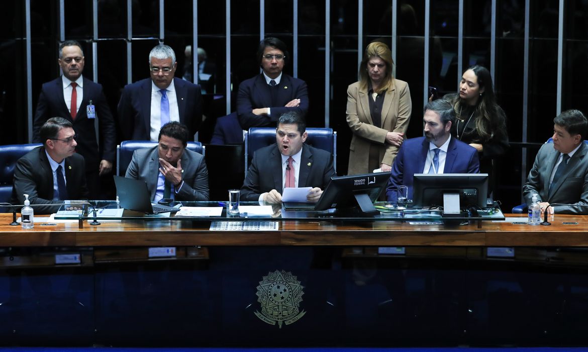 Aprovado aumento do número de deputados federais para 531