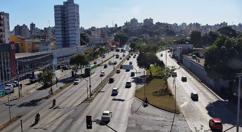 Via Expressa, em BH, terá velocidade reduzida para 60 km/h a partir de terça-feira (17)