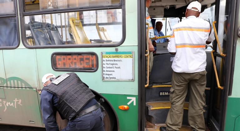 Operação Tolerância Zero mira irregularidades no transprote coletivo da Estação Barreiro