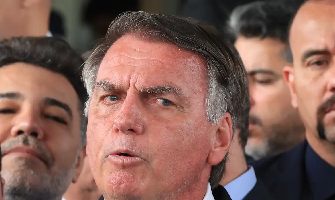 Com ata publicada, STF se aproxima da ordem de prisão de Bolsonaro