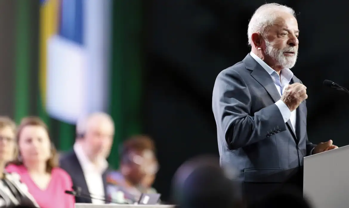 Emergência climática é uma crise da desigualdade, diz Lula na COP30