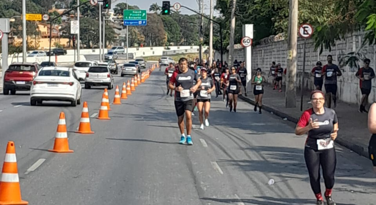 Corrida do Circuito do Fogo, na Pampulha, altera trânsito em BH neste domingo (11)