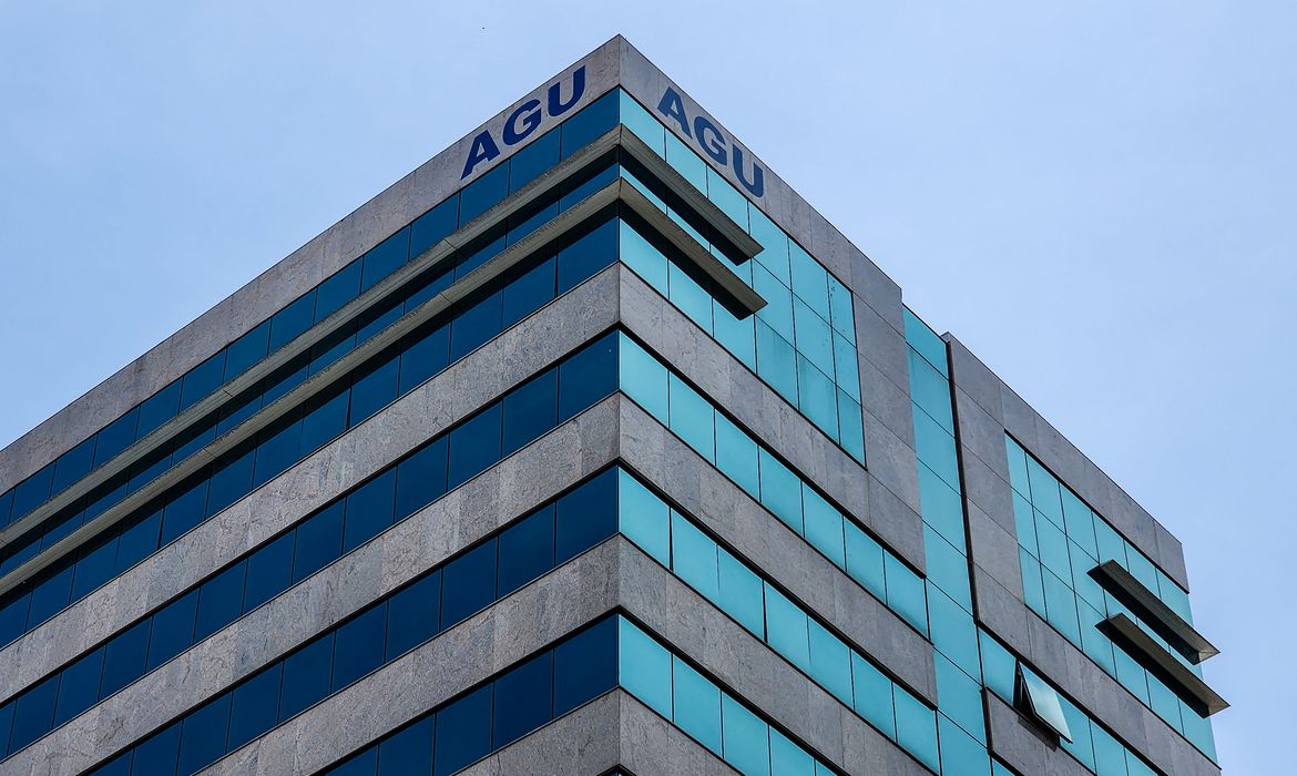AGU pede que CNJ investigue decisão sobre estupro de vulnerável em Minas