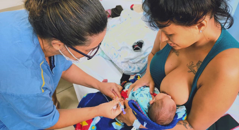 BH inicia vacinação de bebês prematuros e crianças com comorbidades contra a bronquiolite