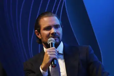 Defesa pede que STF apure vazamento de mensagens íntimas de Vorcaro