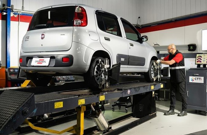 Cambagem influencia na estabilidade do carro e desgaste dos pneus