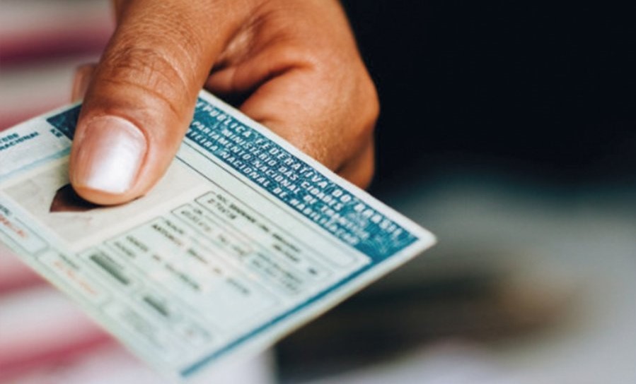 Motoristas de MG podem ter multas leves e médias convertidas automaticamente em advertência