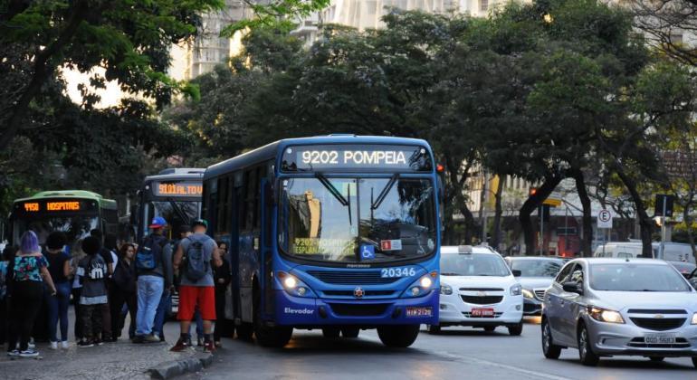 Avenida Afonso Pena, no centro de BH, terá alteração de quatro pontos de ônibus a partir desta quarta-feira (27)