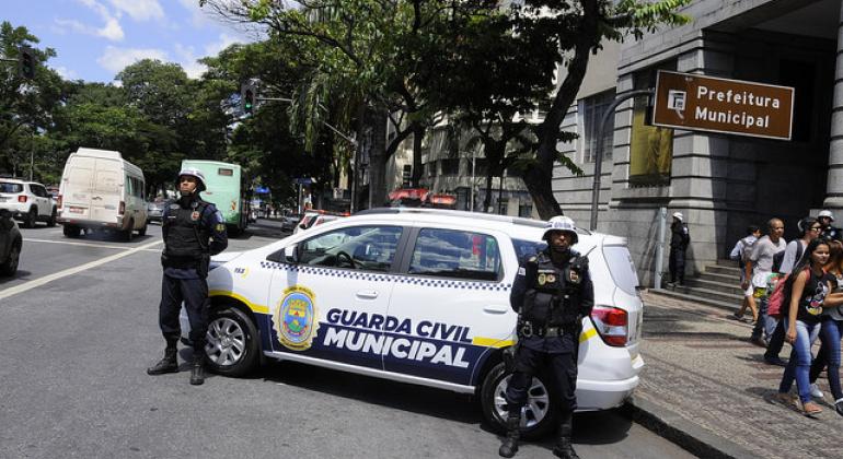 Guarda Municipal reforça segurança no comércio de BH para o Dia das Mães
