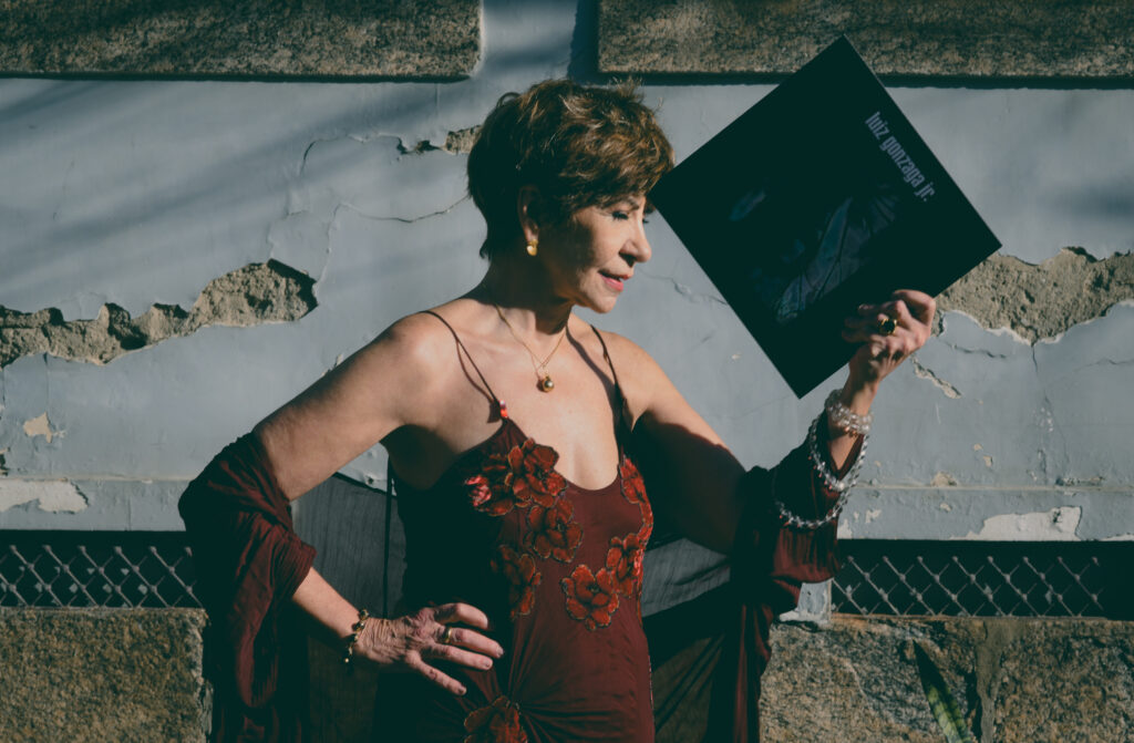 Concorra a ingressos para o show “Eu apenas queria que você soubesse” de Sandra Pêra