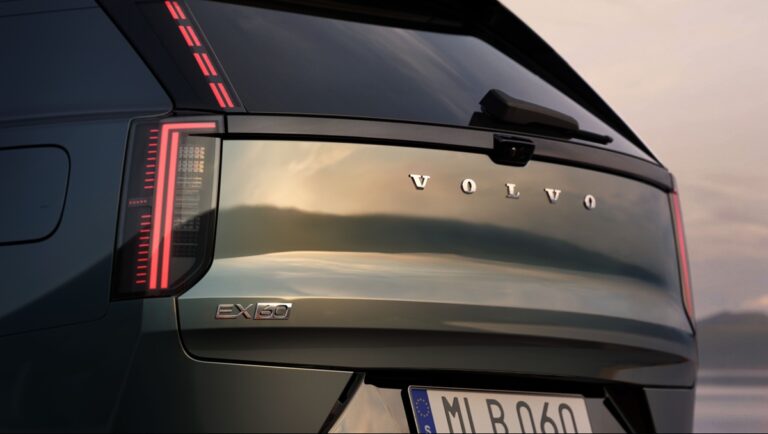 Volvo integra IA aos seus veículos fabricados a partir de 2020
