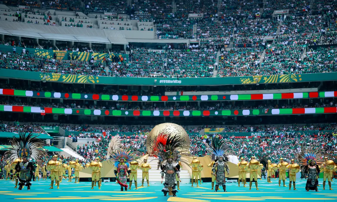 Abertura da Copa 2026 emociona o Estádio Azteca, no México