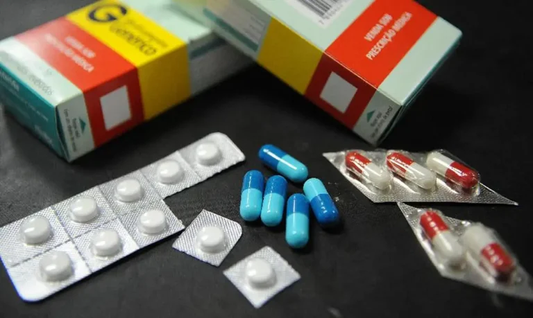 Como guardar e descartar medicamentos de forma correta?