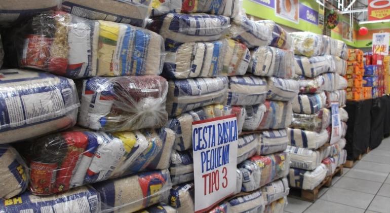 BH: consulta ao voucher para retirada de alimentos do Cesta nas Férias começa nesta segunda-feira (29)