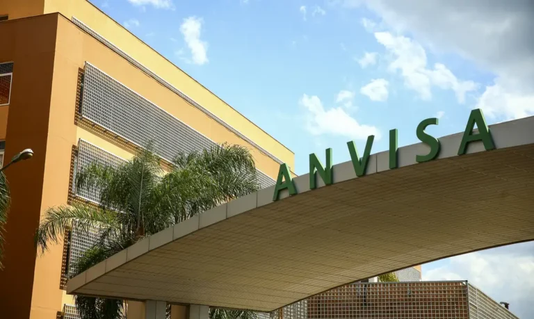 Lúpus e esclerose múltipla: Anvisa aprova ampliação de uso de medicamentos para crianças e adolescentes