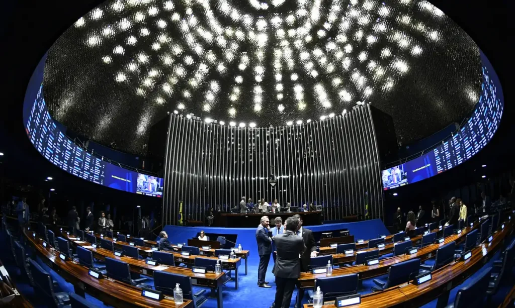 Após recesso, Congresso retoma trabalhos nesta semana