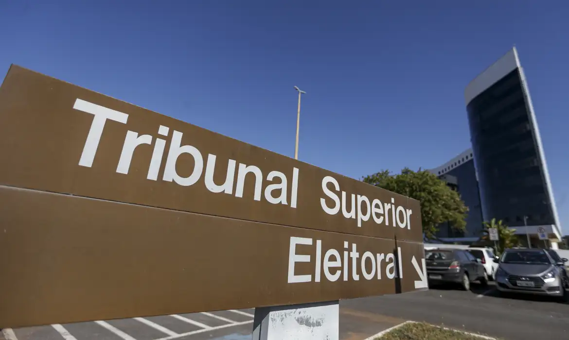 Eleitor pode solicitar voto em trânsito até o dia 20 de agosto