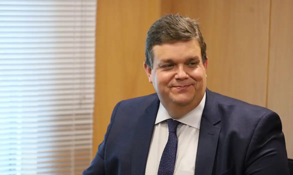 Ministro da Previdência anuncia o fim da fila de espera no INSS