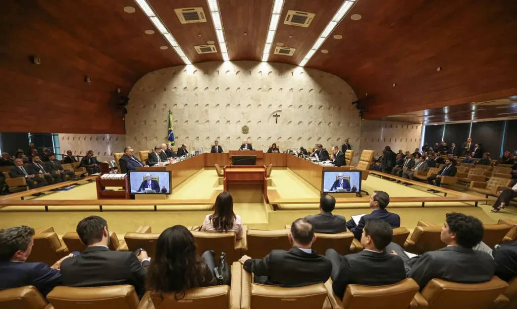 Fachin pede que ministros deixem disputa pessoal de lado