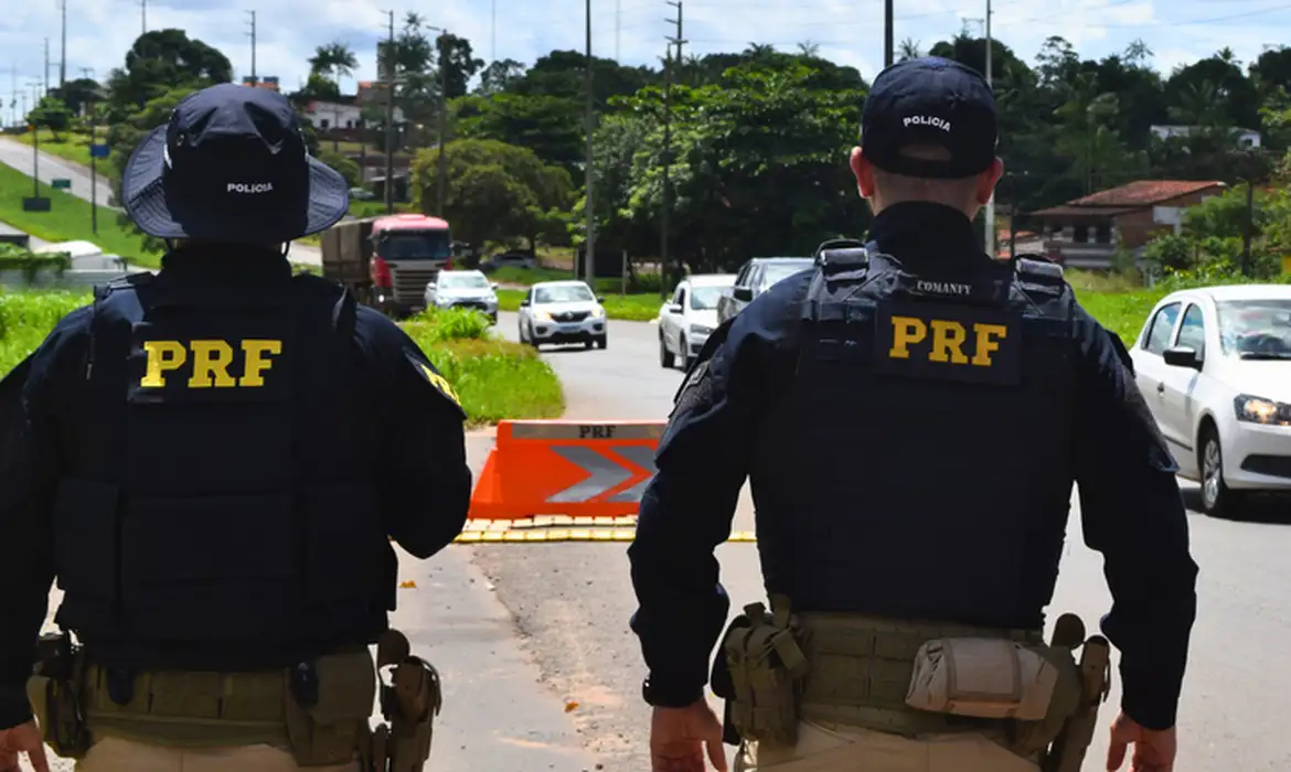 PRF reforça fiscalização nas rodovias federais durante feriado da Independência 2026