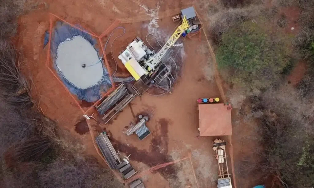 Justiça Federal paralisa atividade de mina de lítio em Minas Gerais