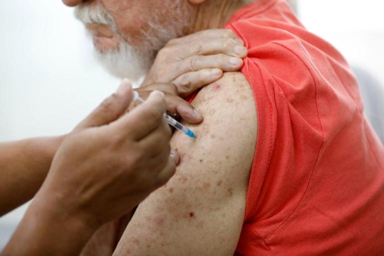 BH começa nesta terça-feira (29) vacinação com Pneumo 20 em idosos a partir de 85 anos