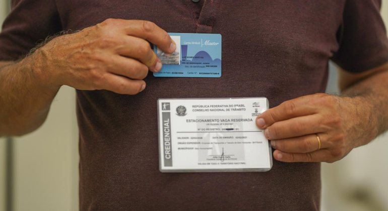 Idosos podem emitir cartão BHBUS Master durante ação nesta quinta-feira (29), em BH