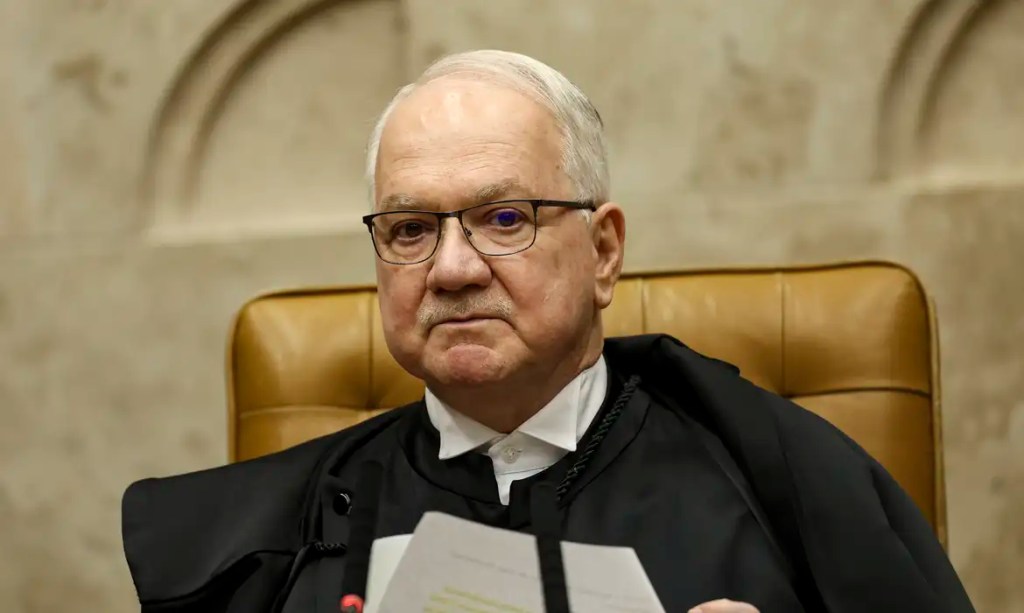 Fachin devolve relatoria do caso do INSS a Mendonça e mantém Master